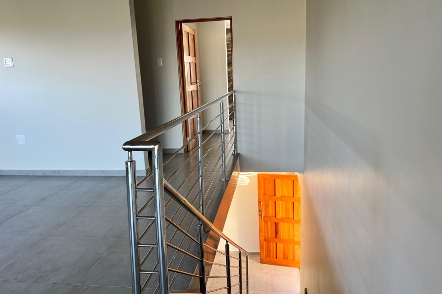 3 Bedroom Property for Sale in Wavecrest Eastern Cape